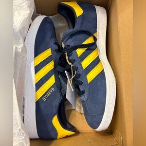 Adidas Gazelle Arsenal Navy Blue & Yellow Maize Men’s Shoes size 8